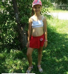 kids in leggings